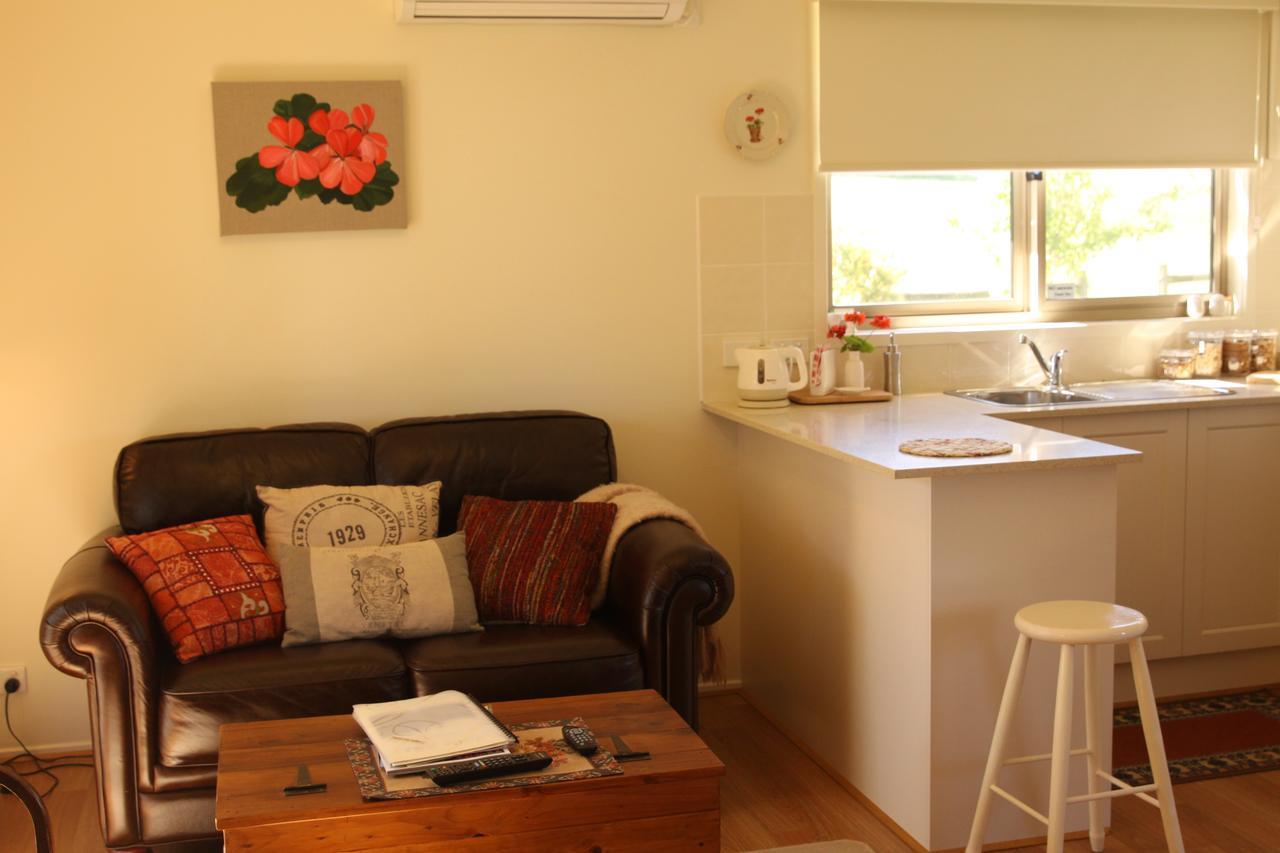 Little Lake Cottage Nyora Rum bild